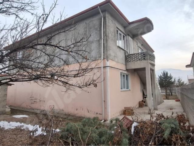 Erzincan içerisinde satılık Villa