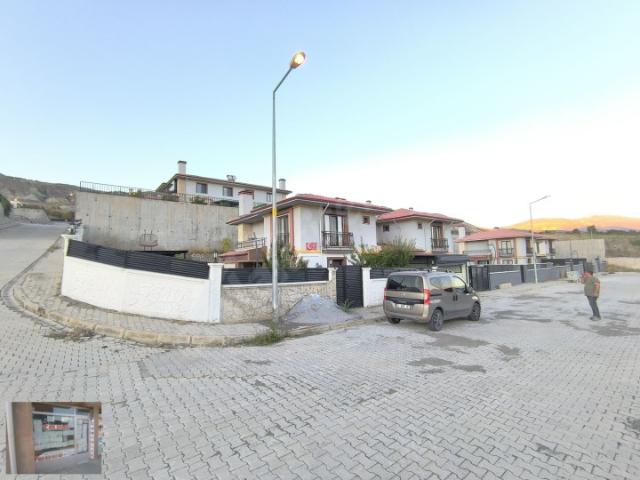 Erzincan içerisinde satılık Villa