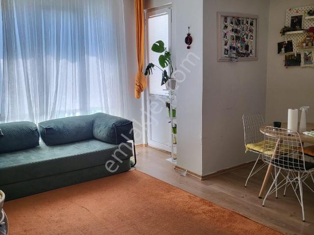 Esatpaşa Mahallesi, Ataşehir içerisinde kiralık mülk