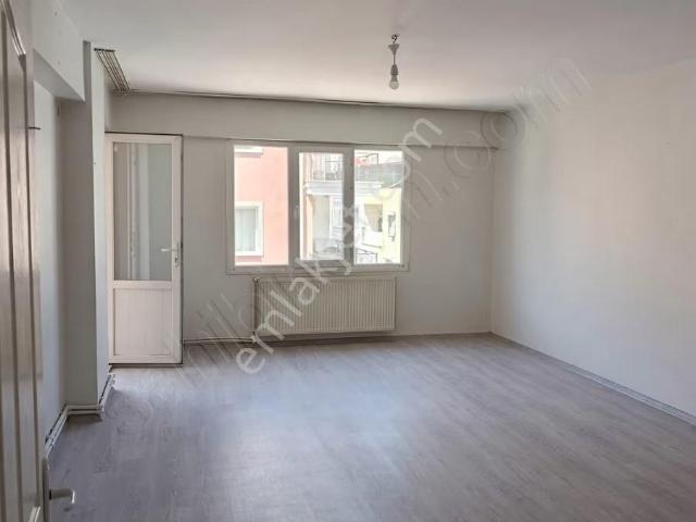Menemen, İzmir içerisinde kiralık mülk