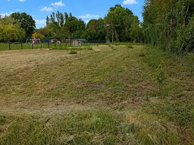 Terrain vente à Auxerre, Escamps