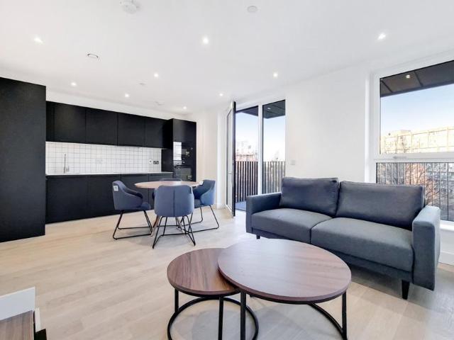 House for rent in Blackwall, Greater London