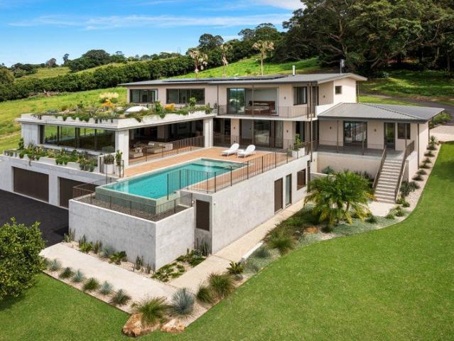 Cottage for sale in Alstonville, New South Wales