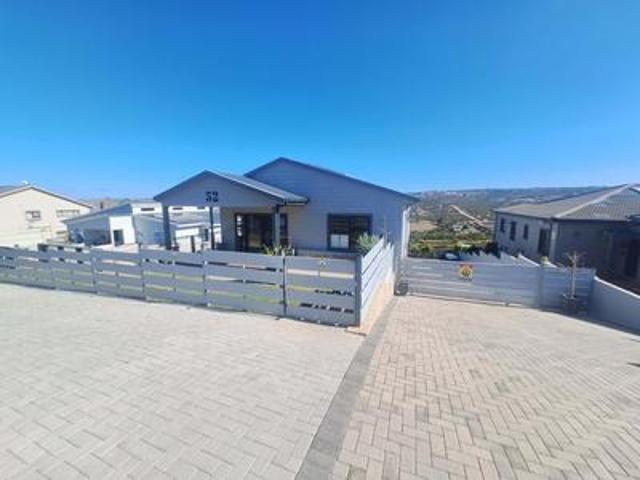 House for sale in Groot Brak Rivier, Western Cape
