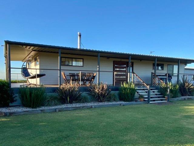 House for rent in Irongate, Queensland