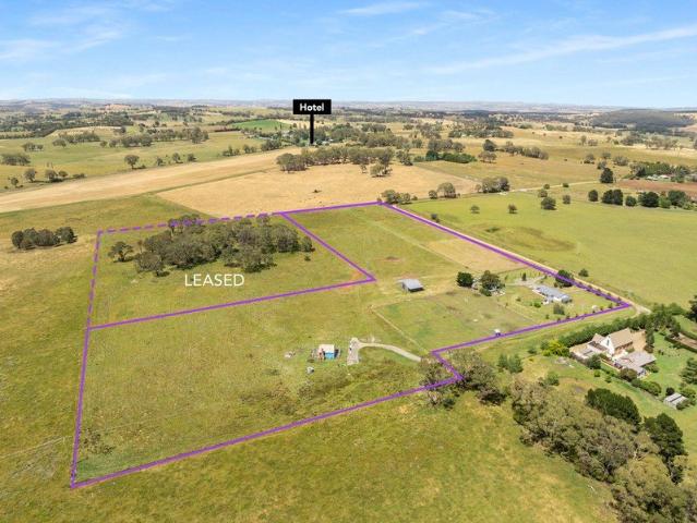 Cottage for sale in Forest Reefs, New South Wales