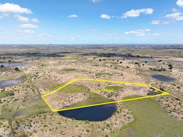 Cottage for sale in Alvie, Victoria