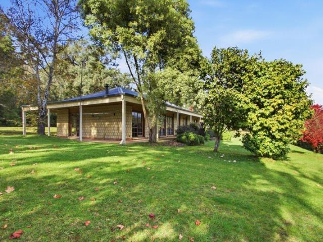 House for sale in Traralgon South, Victoria