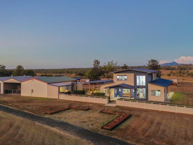 Cottage for sale in Munbilla, Queensland