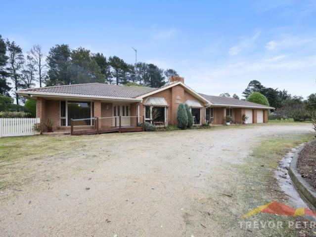 House for sale in Lexton, Victoria