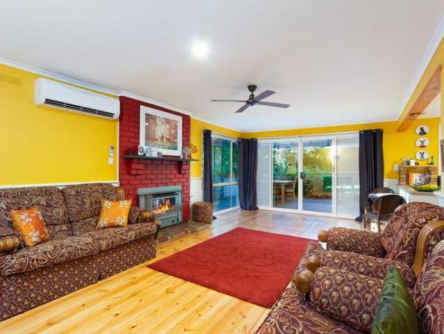House for rent in Kinglake West, Victoria