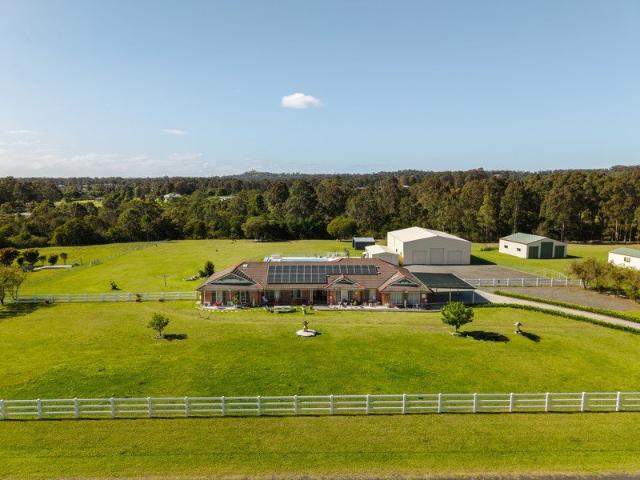 House for rent in Nowra Hill, Shoalhaven City Council