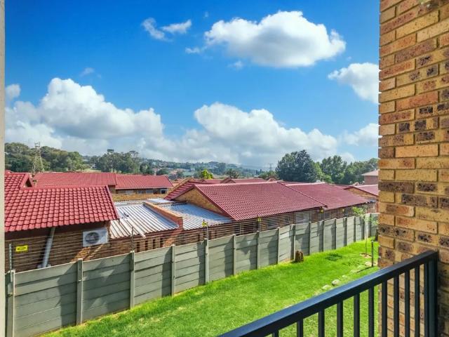 Apartment for sale in Johannesburg, West
