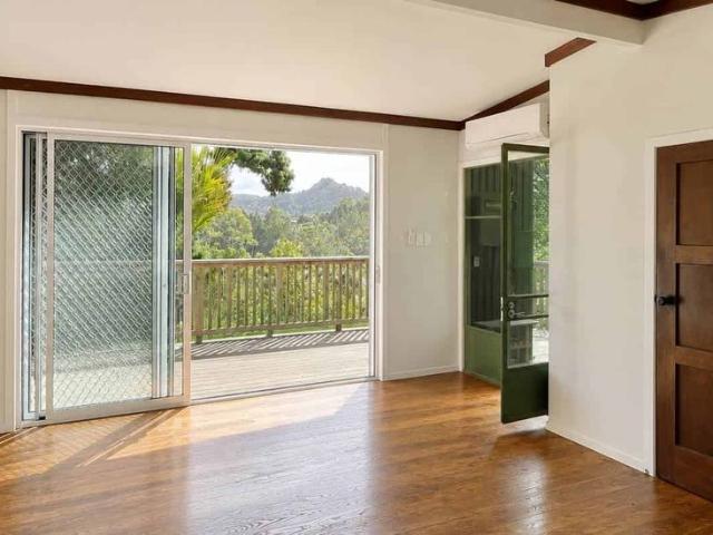 House for rent in Oratia, Oroua County