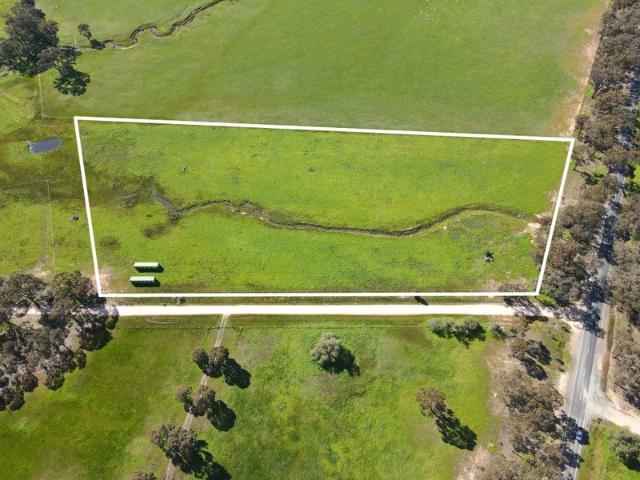 Cottage for sale in Rushworth, Victoria