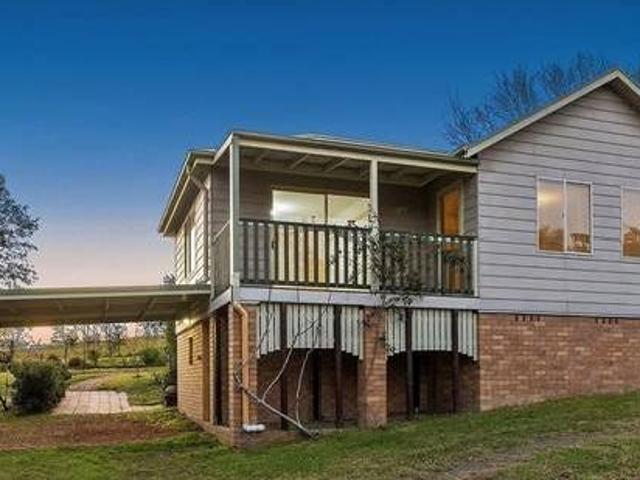 House for rent in Hunter, Victoria