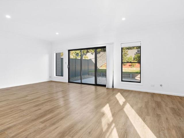 House for rent in Wollongong West, New South Wales