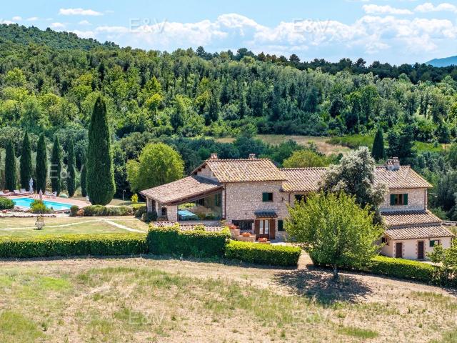Casa in vendita a Santa Lucia, Narni