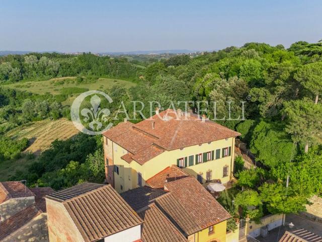 Villa Indipendente in vendita a Casciana Terme Lari, Lari