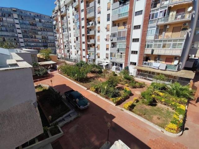 Villa Indipendente in vendita a VI Circoscrizione, Palermo