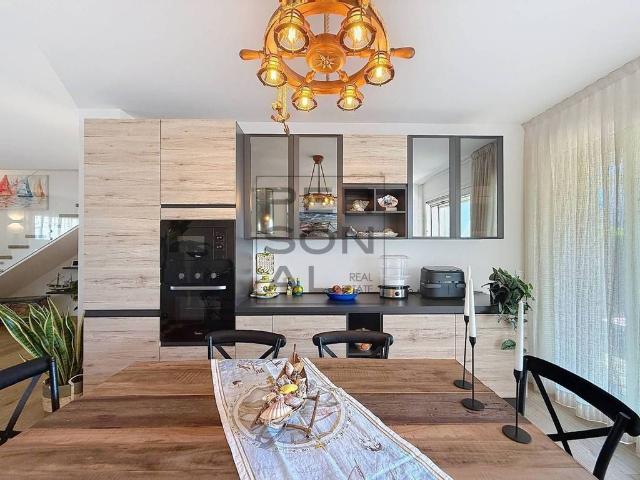 Villa Indipendente in vendita a Jesolo, Veneto