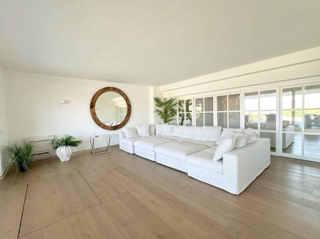 Villa Indipendente in affitto a San Pantaleo, Sardigna/Sardegna