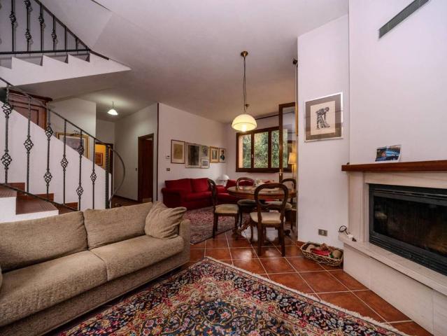 Villa Indipendente in vendita a Unione dei comuni Valli del Reno, Lavino e Samoggia, Monte San Pietro