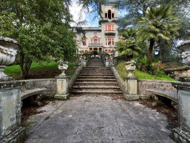 Villa Indipendente in vendita a Bagni Di Lucca Ponte, Toscana