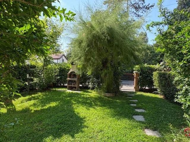 Villa Indipendente in vendita a Cadriano, Granarolo dell'Emilia