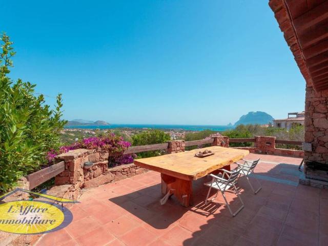 Villa Indipendente in vendita a Porto San Paolo, Sardigna/Sardegna