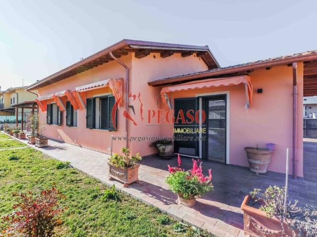 Villa Indipendente in vendita a Borgo A Buggiano, Santa Maria