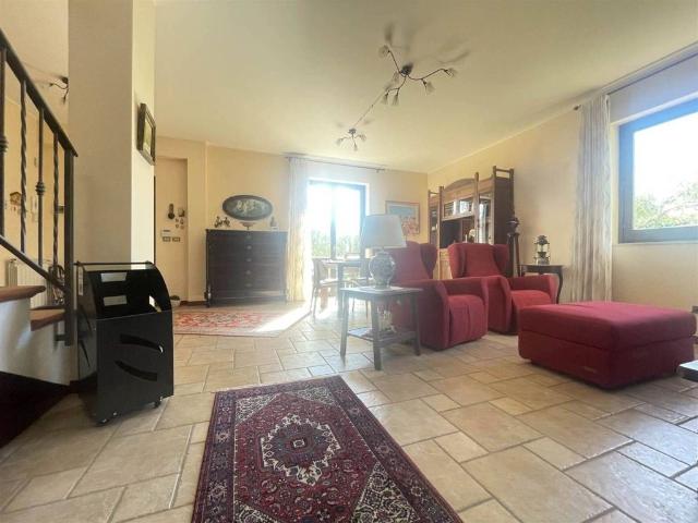 Villa Indipendente in vendita a Massannunziata, Mascalucia
