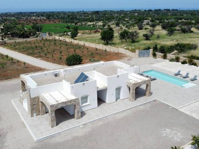 Villa Indipendente in vendita a Puglia, Lecce