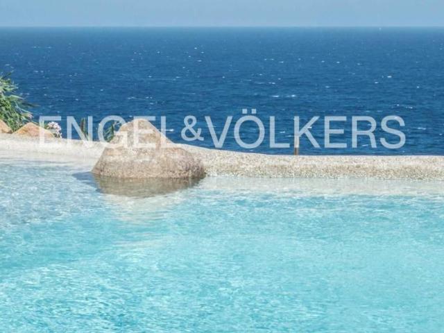 Villa Indipendente in vendita a Trinità d'Agultu e Vignola, Sardigna/Sardegna