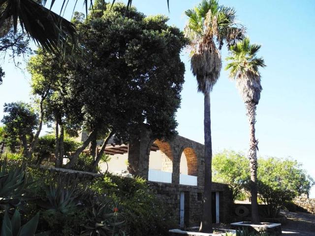 Villa Indipendente in vendita a Tráçino, Pantelleria Aeroporto