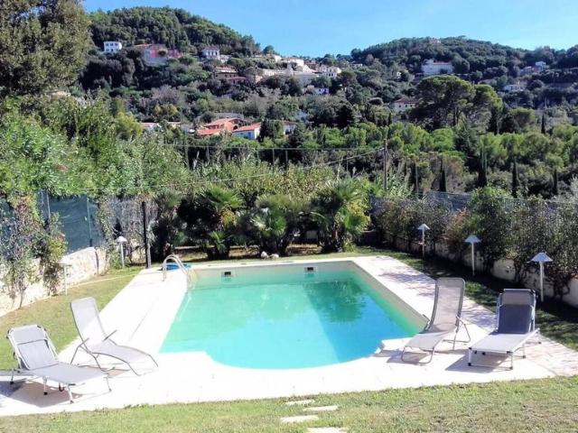 Villa Indipendente in vendita a Montenero basso, Livorno