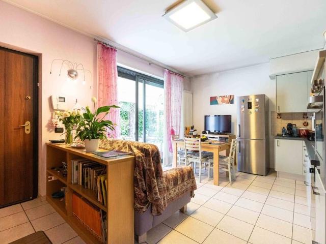 Villa Indipendente in vendita a Giussano, Lombardia