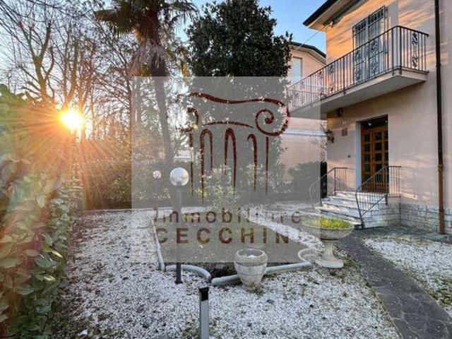 Villa Indipendente in vendita a Unione dei comuni Valle del Savio, Cesenà