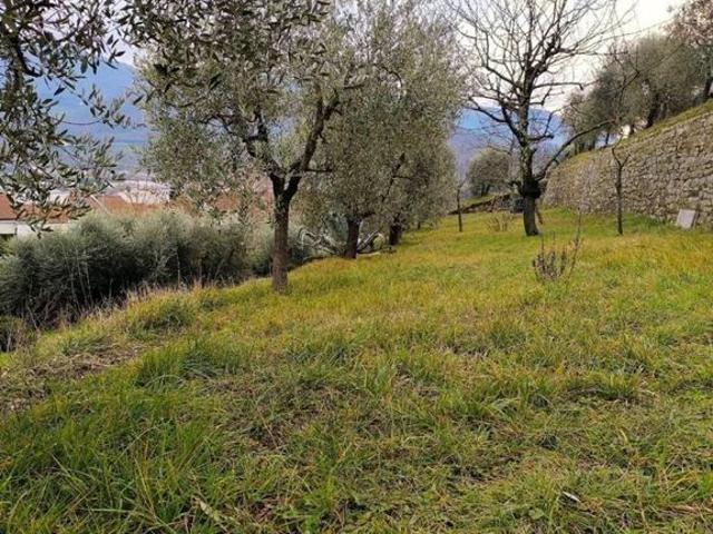 Villa Indipendente in vendita a Vaiano, Toscana