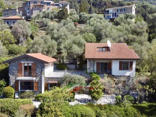 Villa Indipendente in vendita a Seborga, Liguria