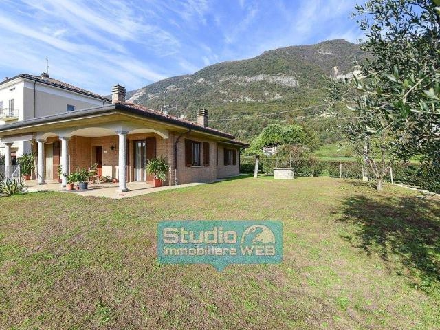 Villa Indipendente in vendita a Suello, Lombardia
