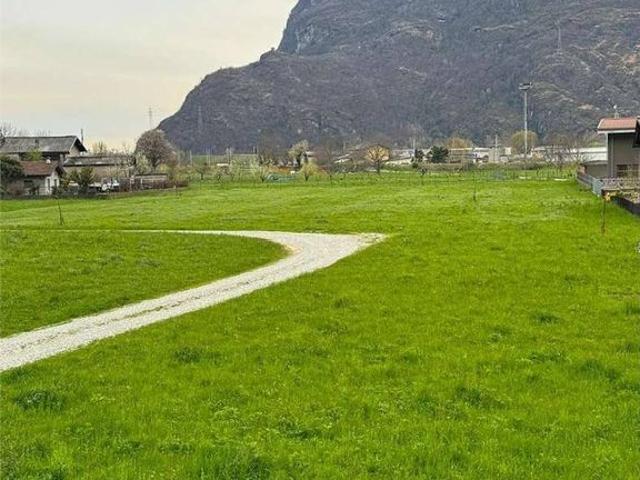 Villa Indipendente in vendita a Donnas, Aosta