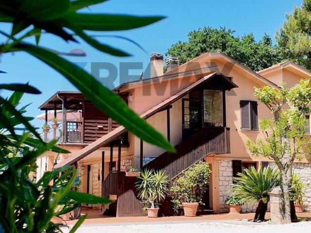 Villa Indipendente in vendita a Marche, Ancona