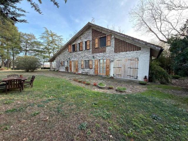 Villa Indipendente in vendita a Marche, Ancona