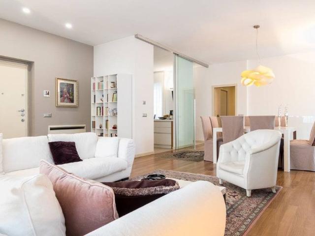 Villa Indipendente in vendita a Zona Omogenea Milano Nord, Paderno Dugnano