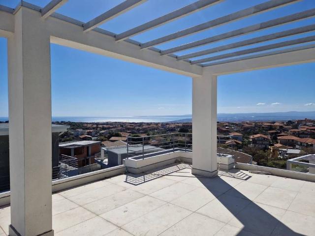 Villa Indipendente in vendita a Gravina Di Catania, Sicilia