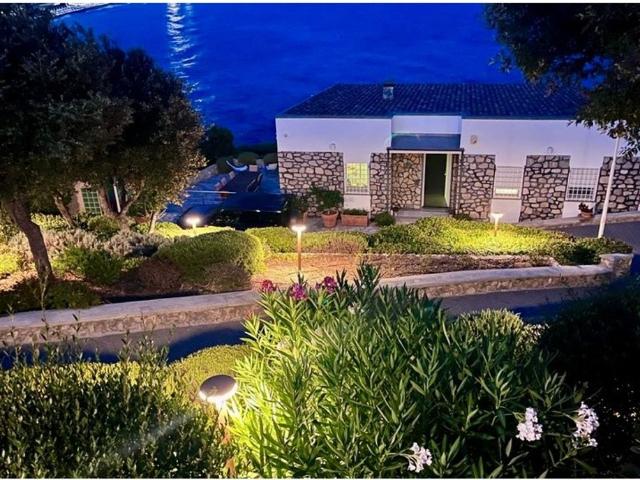 Villa Indipendente in vendita a Orbetello, Toscana