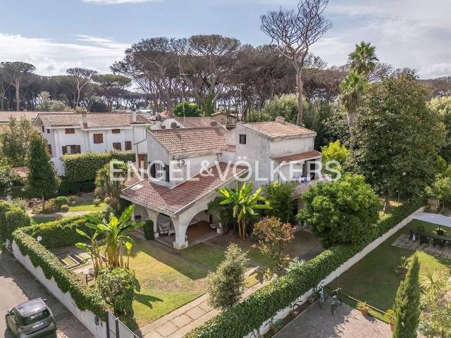 Villa Indipendente in vendita a Fregene, Roma Capitale