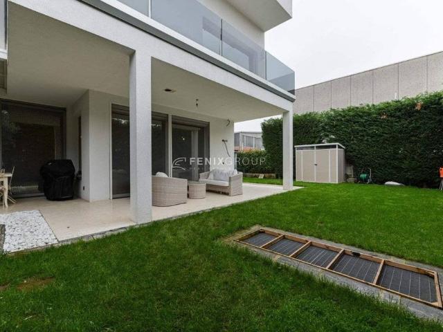 Villa Indipendente in vendita a San Fiorano, Villasanta