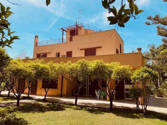 Villa Indipendente in vendita a Belvedere d'Ulisse, Sabaudia